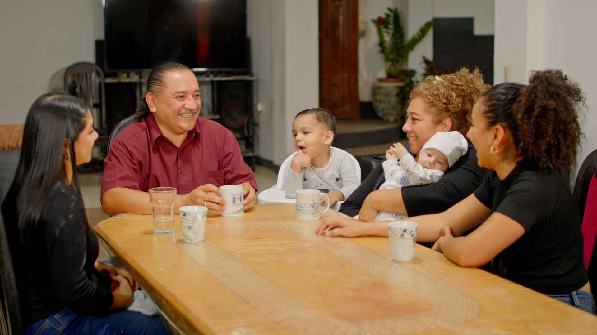 Tu dinero, más cerca que nunca. 